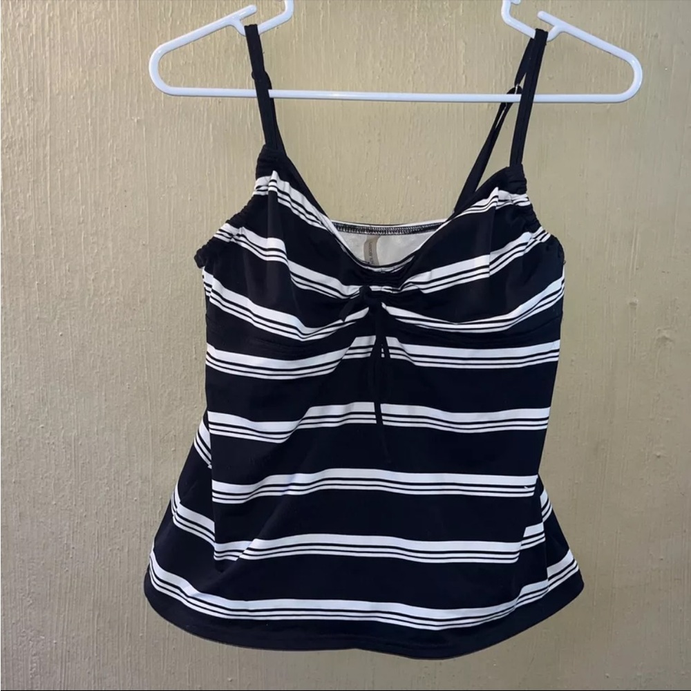 Lands’ End Tankini Top Size 8 Swim Suit Top Black White Underwire 450168 S M